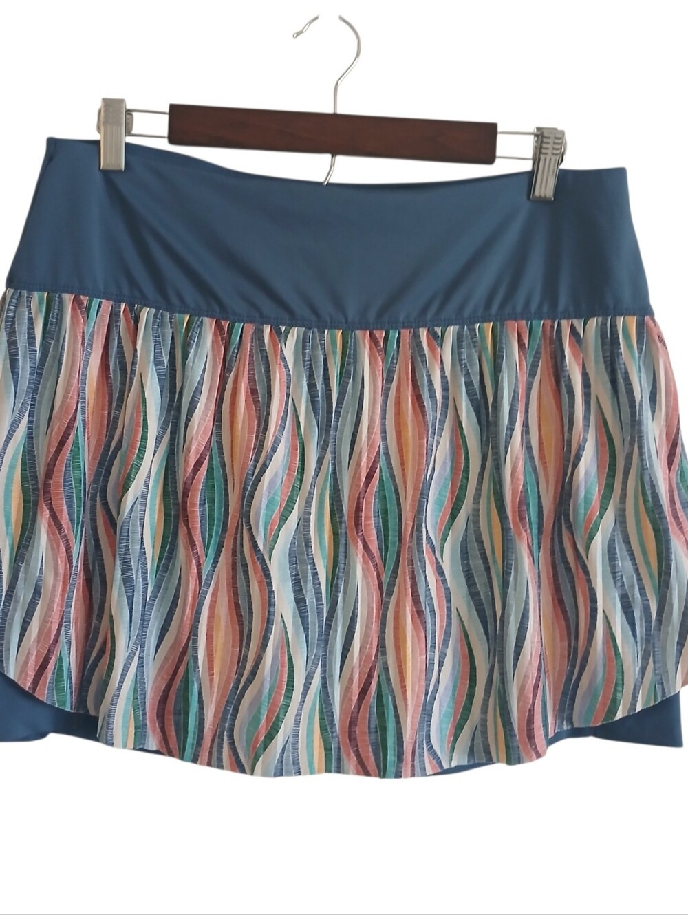 LUCKY IN LOVE Pleated Tennis Skort Women's L Blue Multi Golf Preppy Pickleball